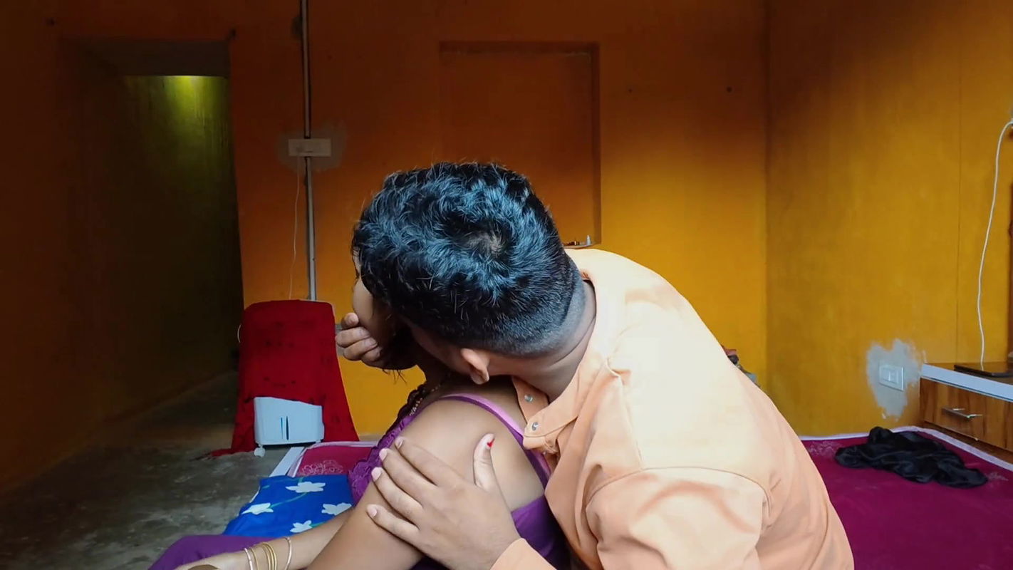 My stepsister and I were alone in the old house. The family members had gone to the fields. I had grown up stepsister’ boobs