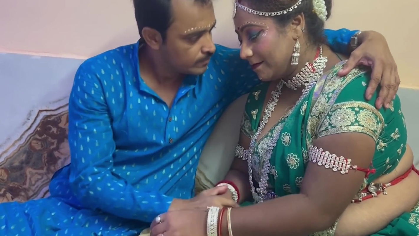 Suhagraat me hi wife ka boor faar diya