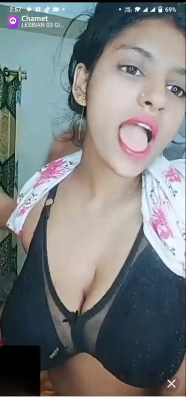 Bangla Lesbian Cpl(Lesbian 03 Girl) Diddle Each Other and Show Boobies and Pussy on Chamet