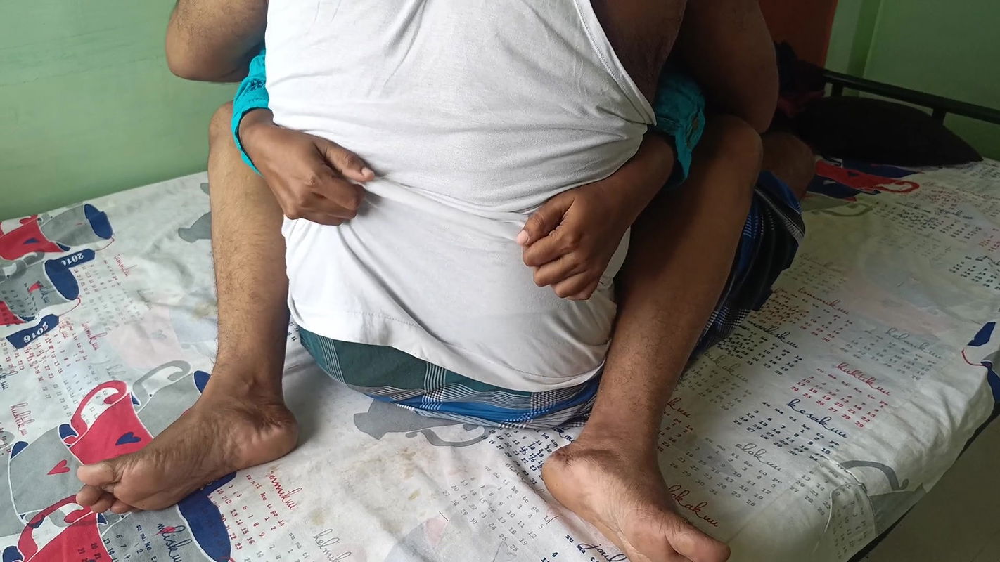 Hot bhabhi cute pussy