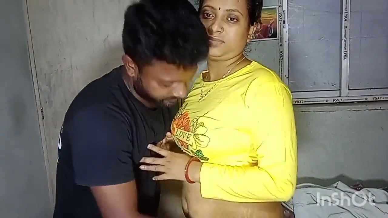 I Licked Her Pussy and Fucked Her by Lifting Her Legs up