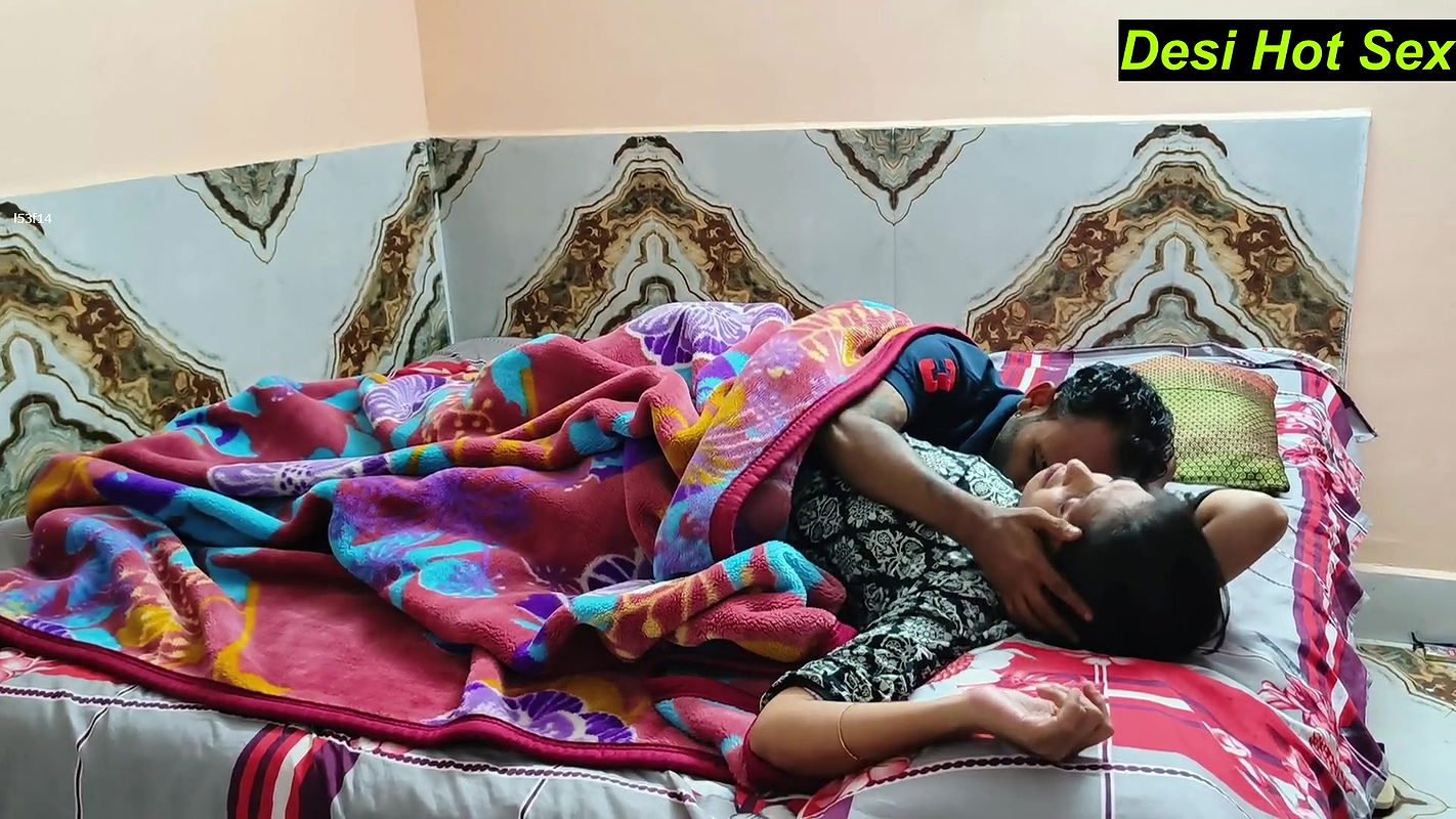 Real Homemade Sex with Girlfriend! Hot Sex