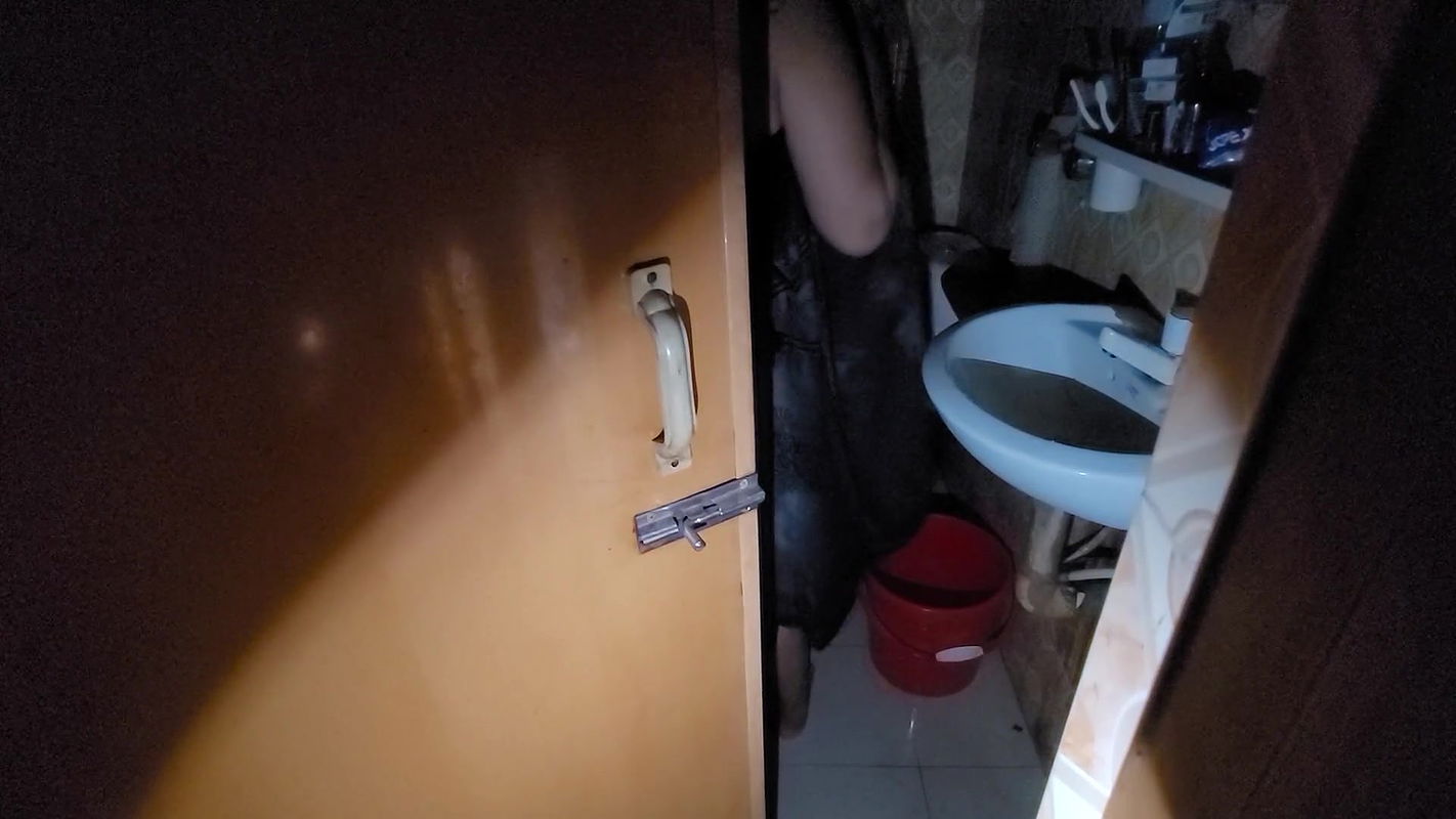 My stepsister was taking a shower with the door open and I was peeking in