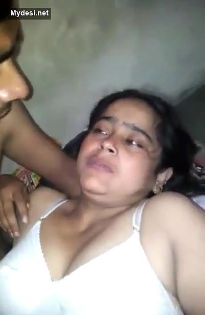Desi bhabhi fucking by lover