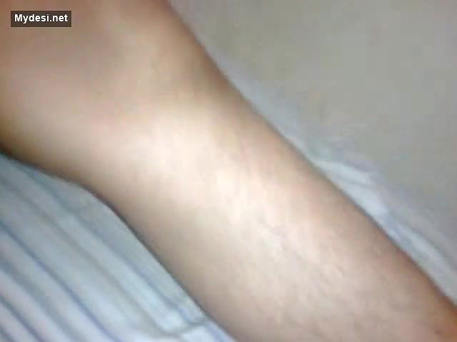 Cum under friend wife pussy