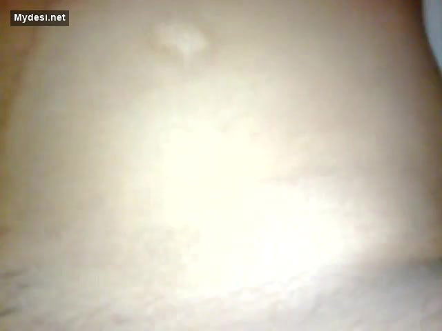 Cum under friend wife pussy