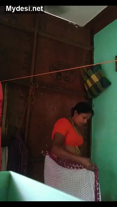Mallu Aunty Chnaging Cloths