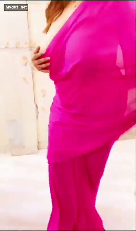 desi big boobs aunty