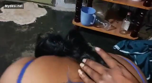 Desi bhabi fucking doggy