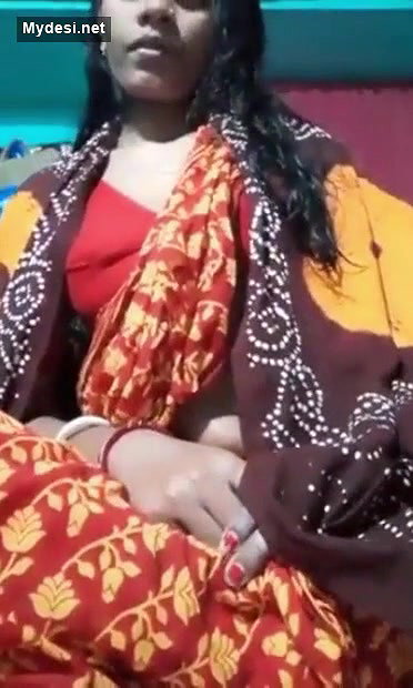 Desi village bhabai big navel