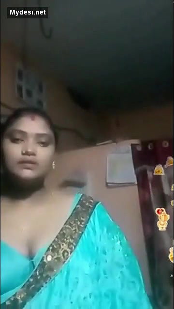 Desi sexy bhabi on cam