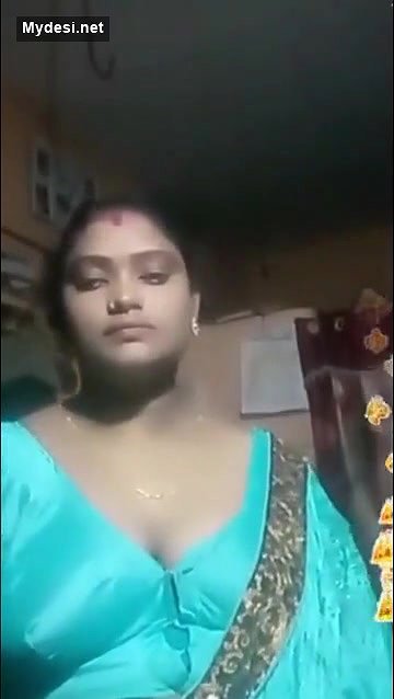 Desi sexy bhabi on cam
