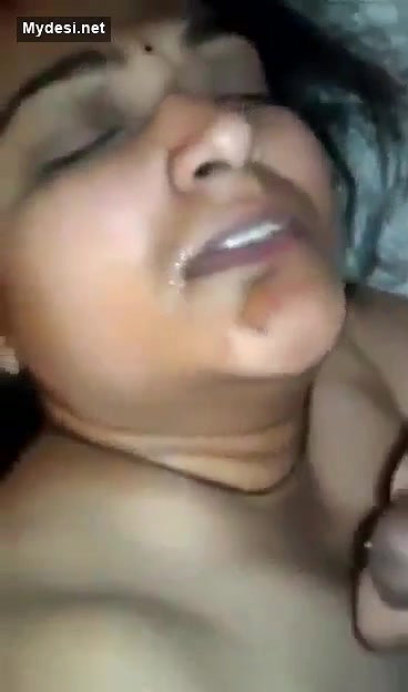Chubby bhabhi do always horny