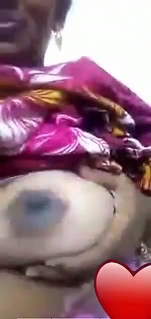 Bhabhi showing