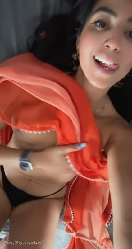 Come join me on the bed whilst my husband is out all day