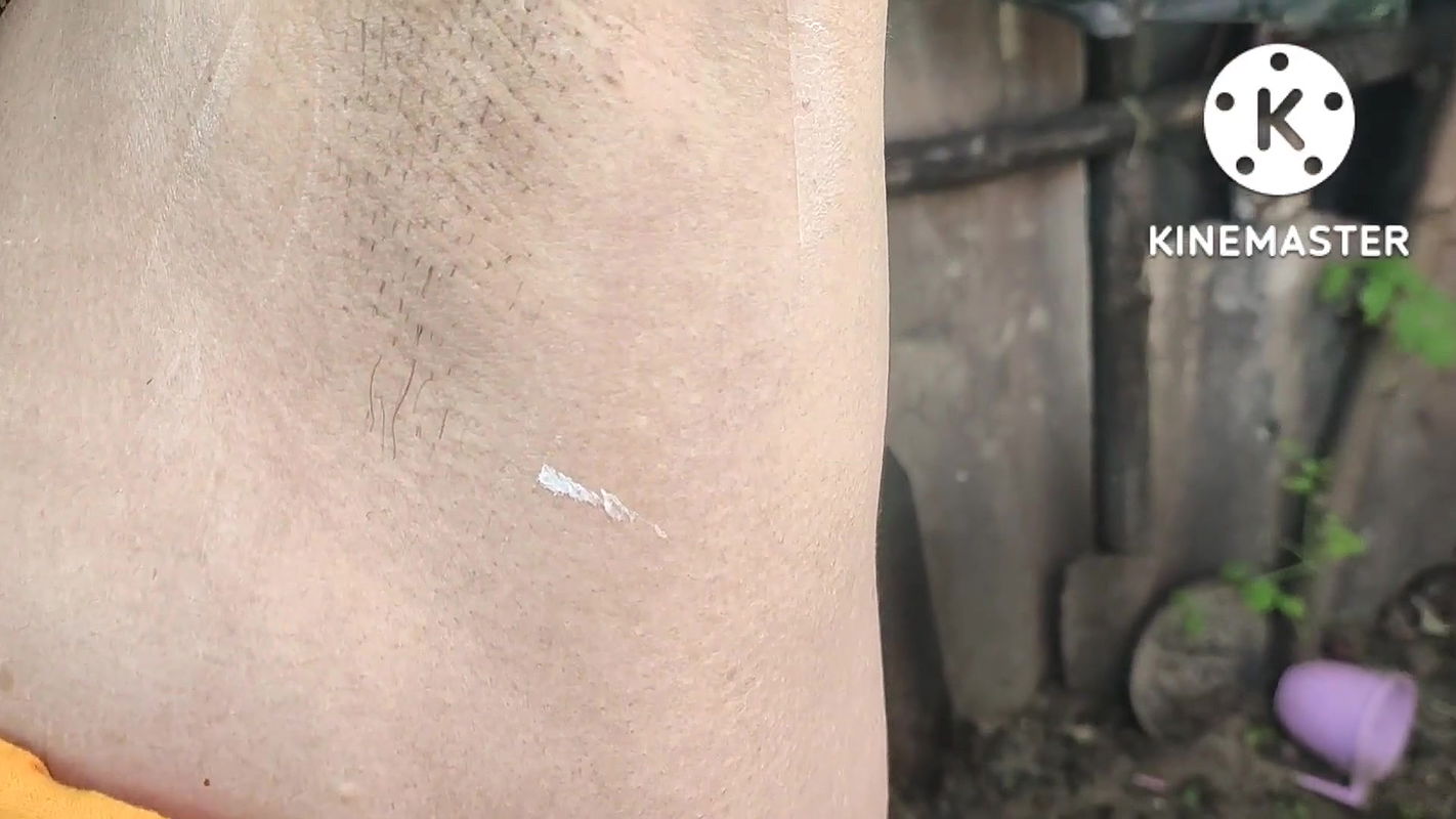 Anita yadav saving her underarm hair