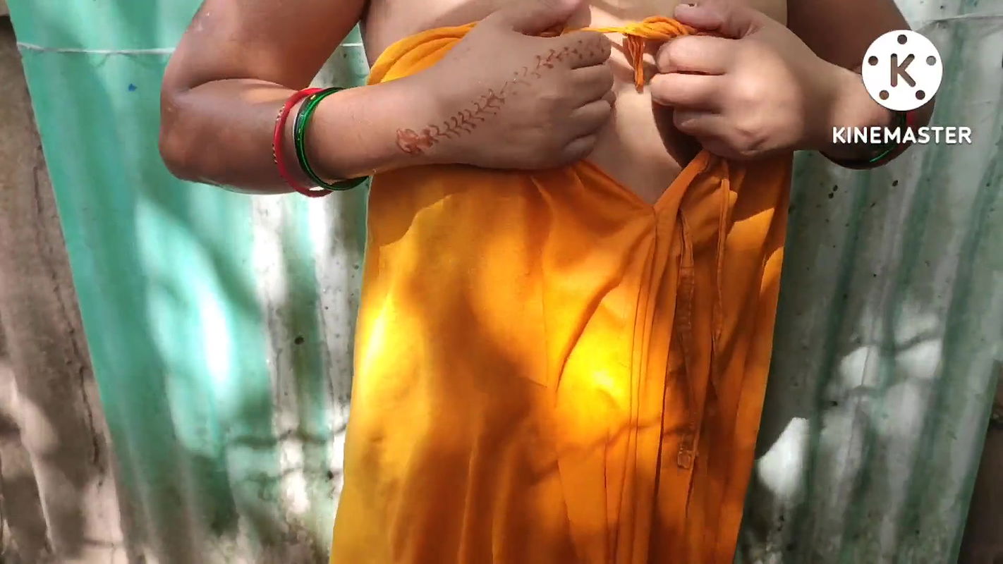 Indian wife bathing outside without any fear