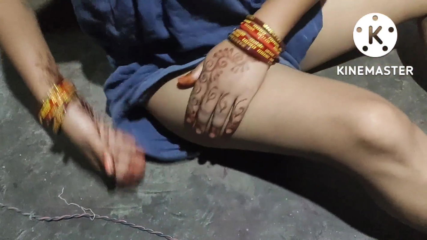 Message of body with oil boobs