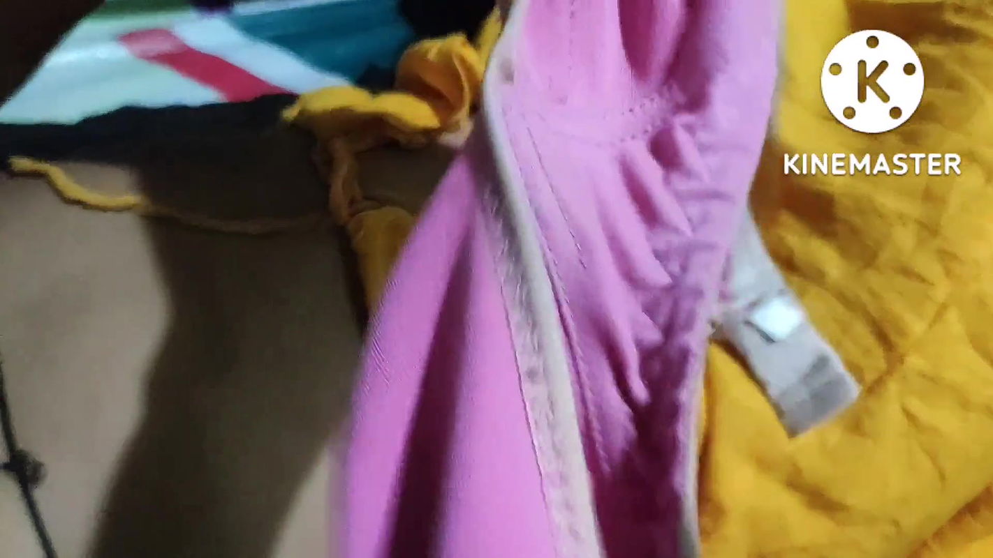 Nude masti on bed on hot boobs