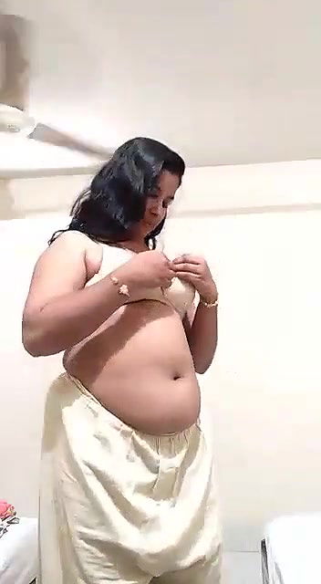 Unsatisfied tanker milf