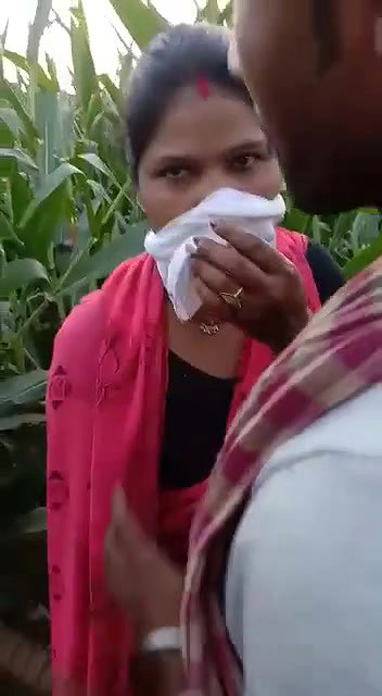 Village Bhabhi Fucked By Young Guy