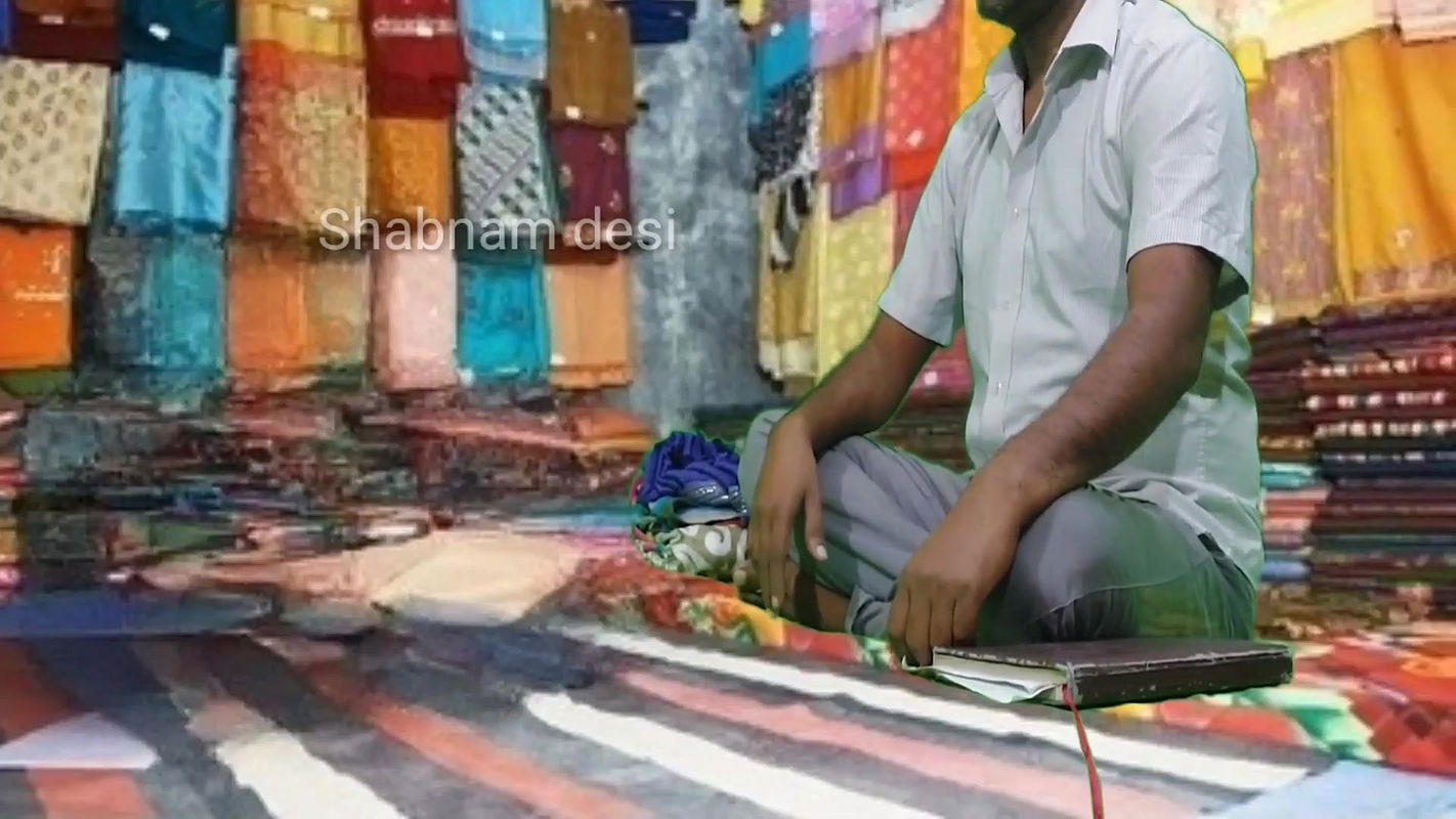 Rajashthani innocent cloth merchant seduced by  hot lady customer for gets cloths in  free real sex in shop , hindi audi