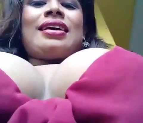 Bangladeshi Model Actress Sexy Busty Rasmi Alon Hot Live Show