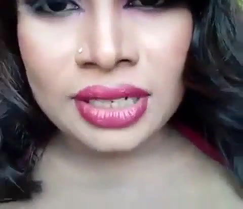 Bangladeshi Model Rashmi Alon Facebook Nude Show