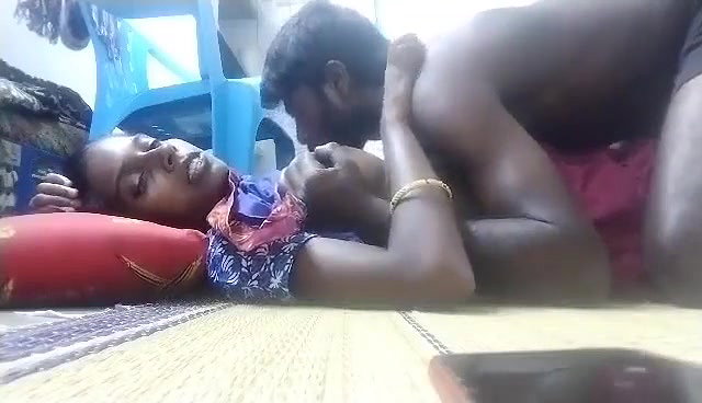Neighbour bhabhi affair sexy boob sick mms vid