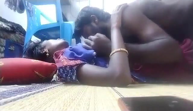 Neighbour bhabhi affair sexy boob sick mms vid
