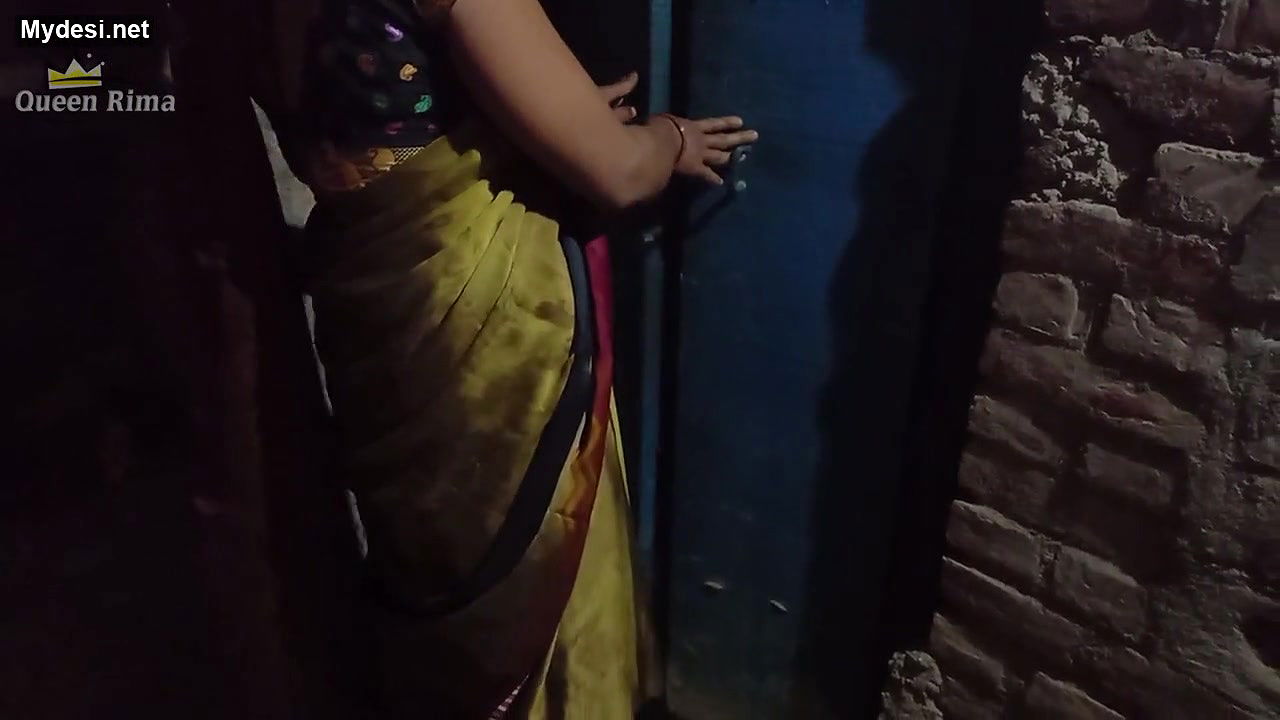 Ganv Ki Randi Ko 500 Rupaye Me Pataya Or Ghar Le Jakar Choda