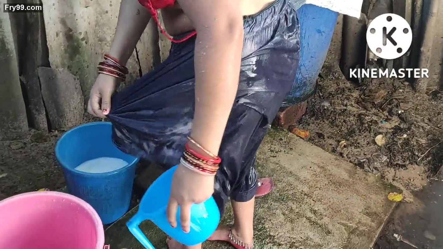 Anita hot bathing outside style