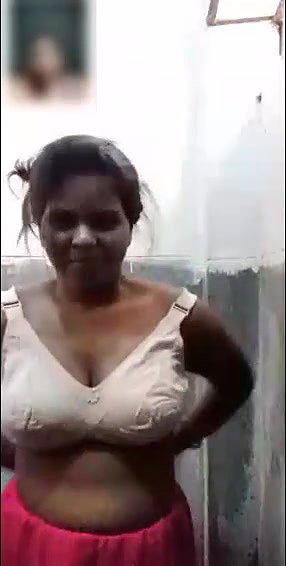 Hot Girl Bathroom Video Call