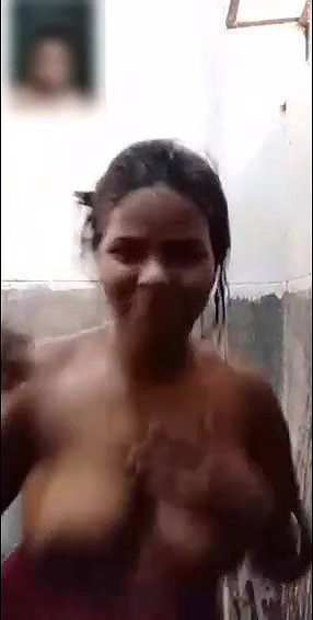 Hot Girl Bathroom Video Call