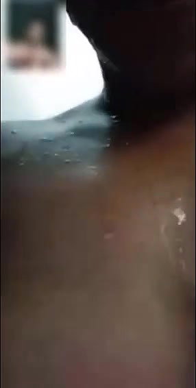 Hot Girl Bathroom Video Call