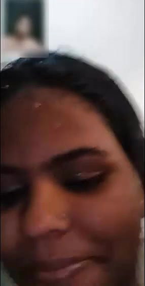 Hot Girl Bathroom Video Call