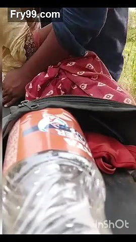 Desi village couple fucking outdoor video 2