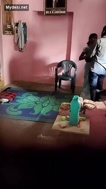 Desi village bhabi fucking quick with husband best friend