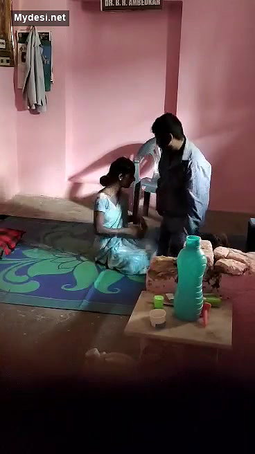 Desi village bhabi fucking quick with husband best friend