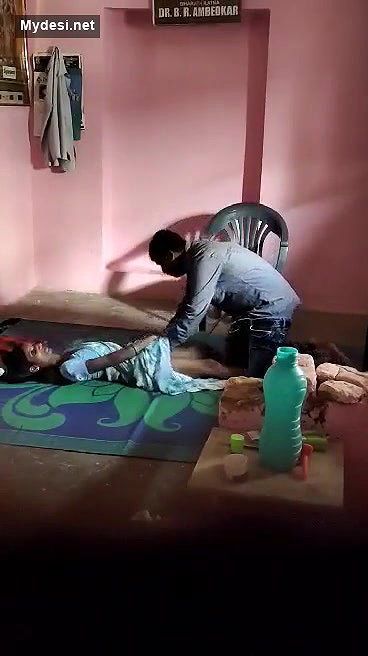 Desi village bhabi fucking quick with husband best friend