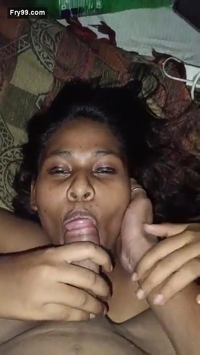 Desi Married Bhabi Sucking Dick