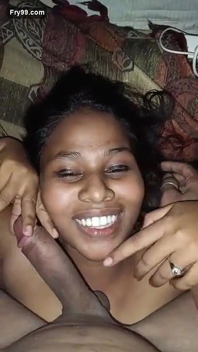 Desi Married Bhabi Sucking Dick