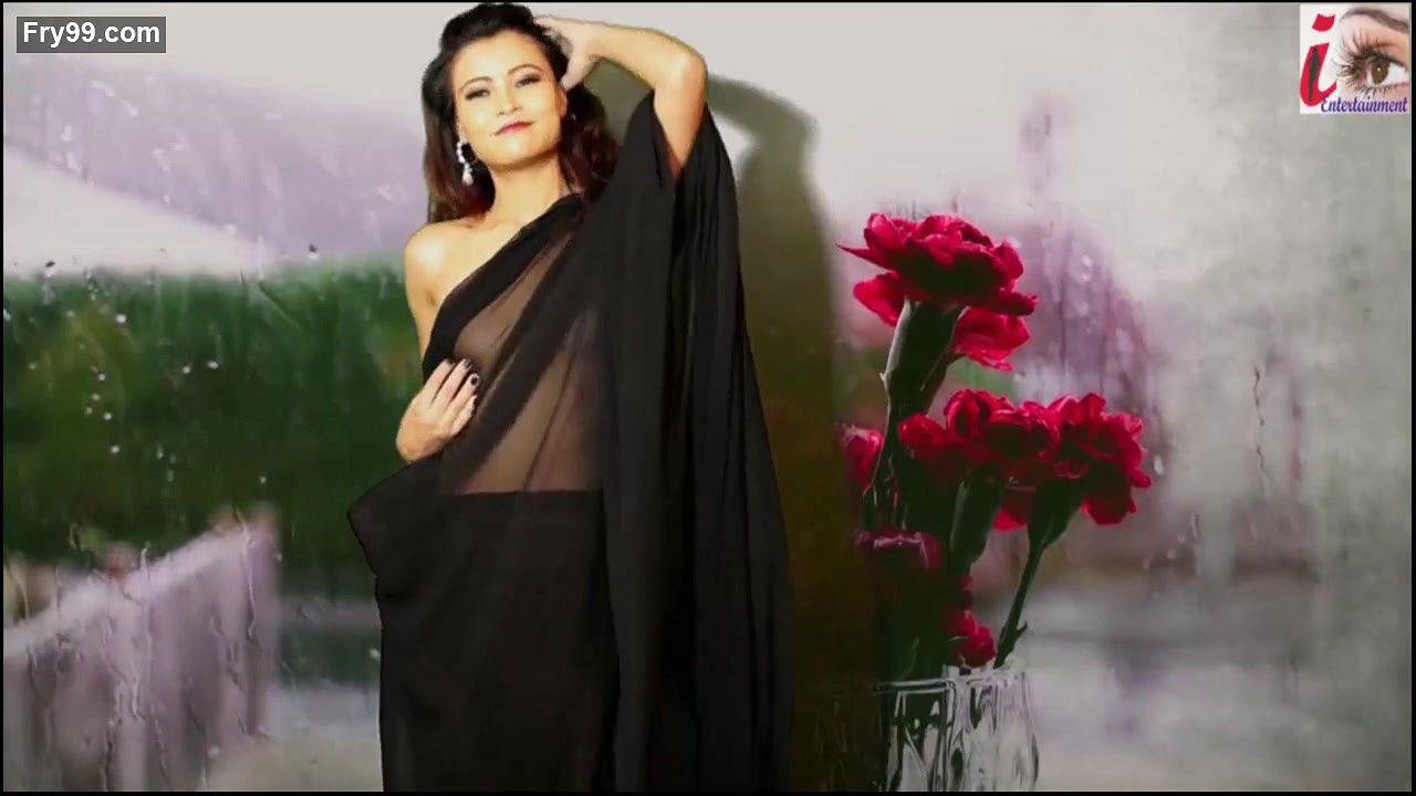 Black Saree Fashion 2