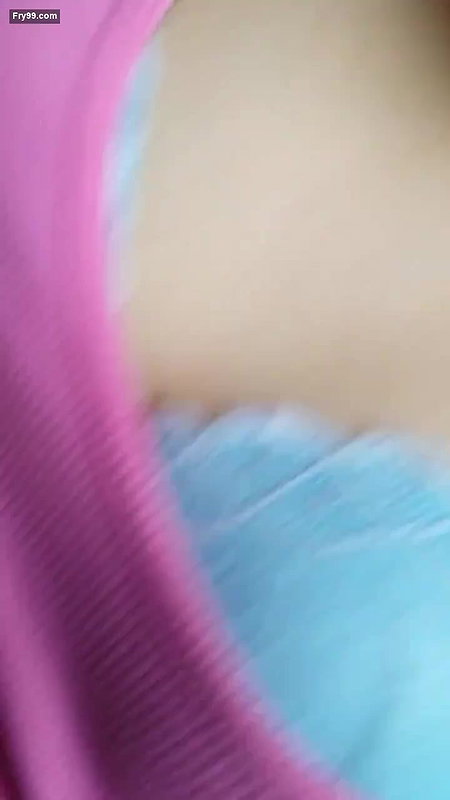 Bang her shaved pussy