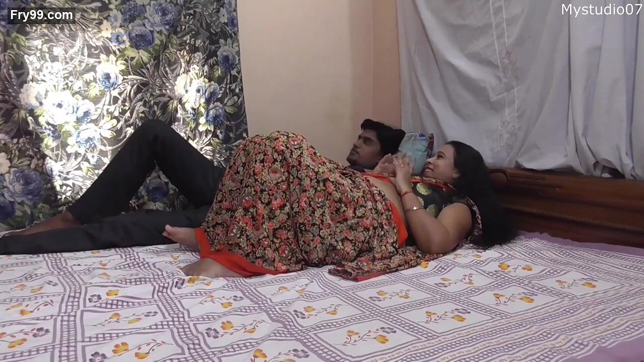 Fuck best friend sexy mom