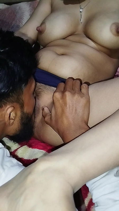 Desi Hot Village Girl First Time Fuck