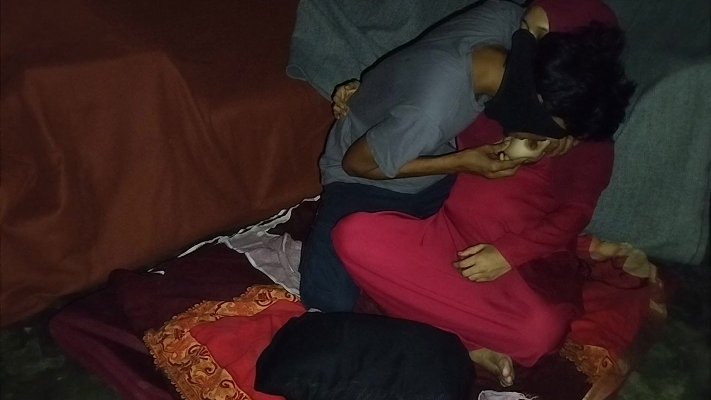 Virgin School Girl Small and Tight Pussy Fucked by Newly Boyfriend, Hot and Romantic Xxc Full Video