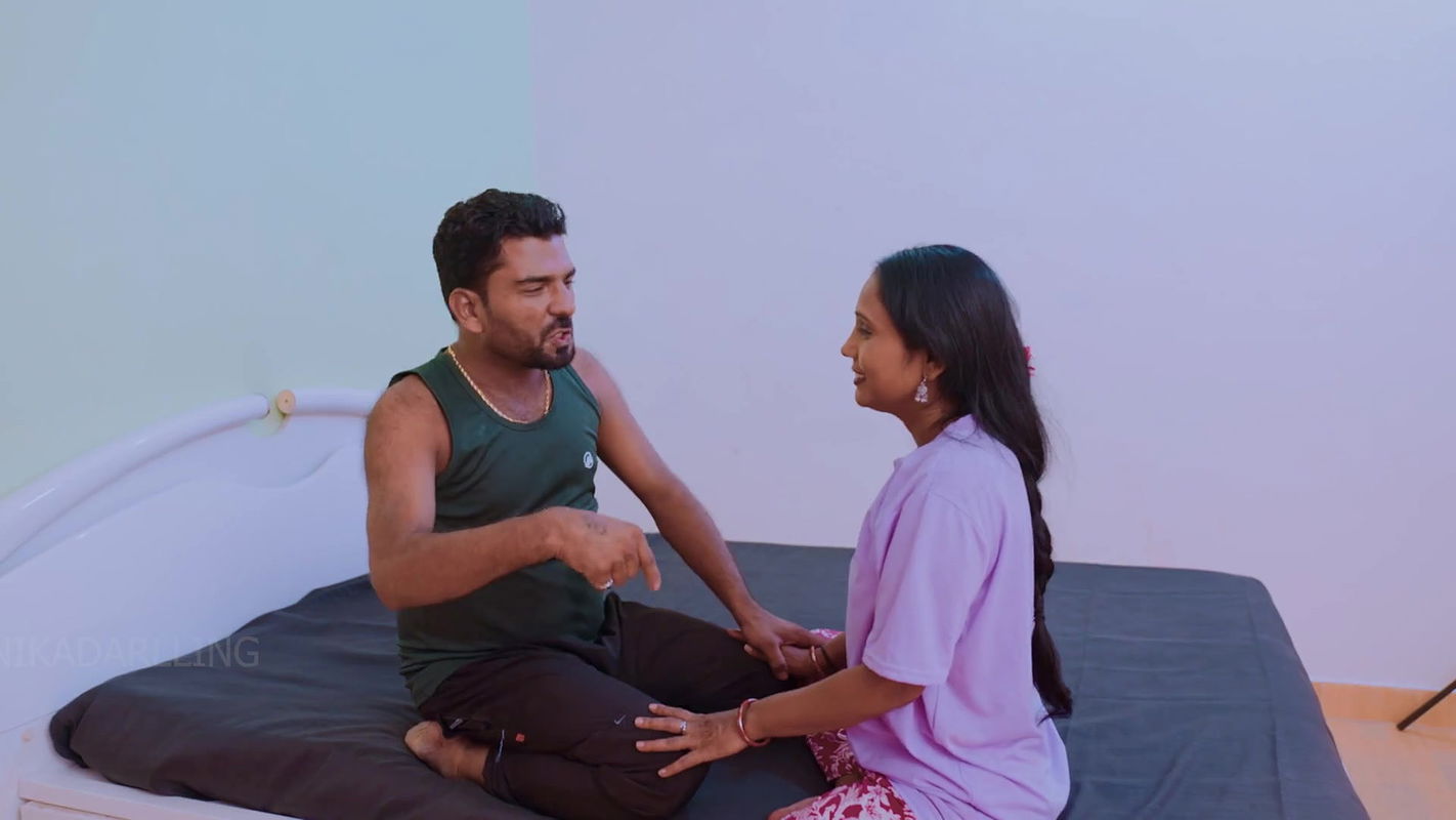 Indian Desi Village Girl First Time Sex in Hotel Room