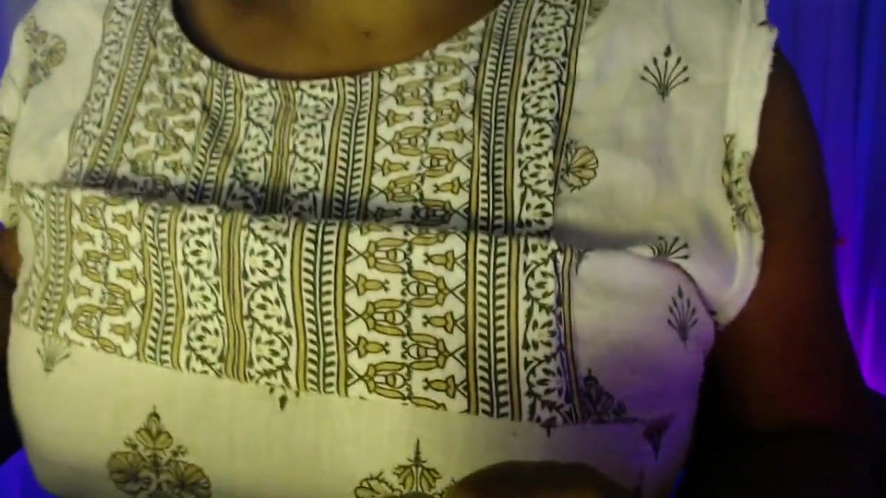 Desi Hot Girl Boobs Nipple Sucking Dildo Pussy Fucking