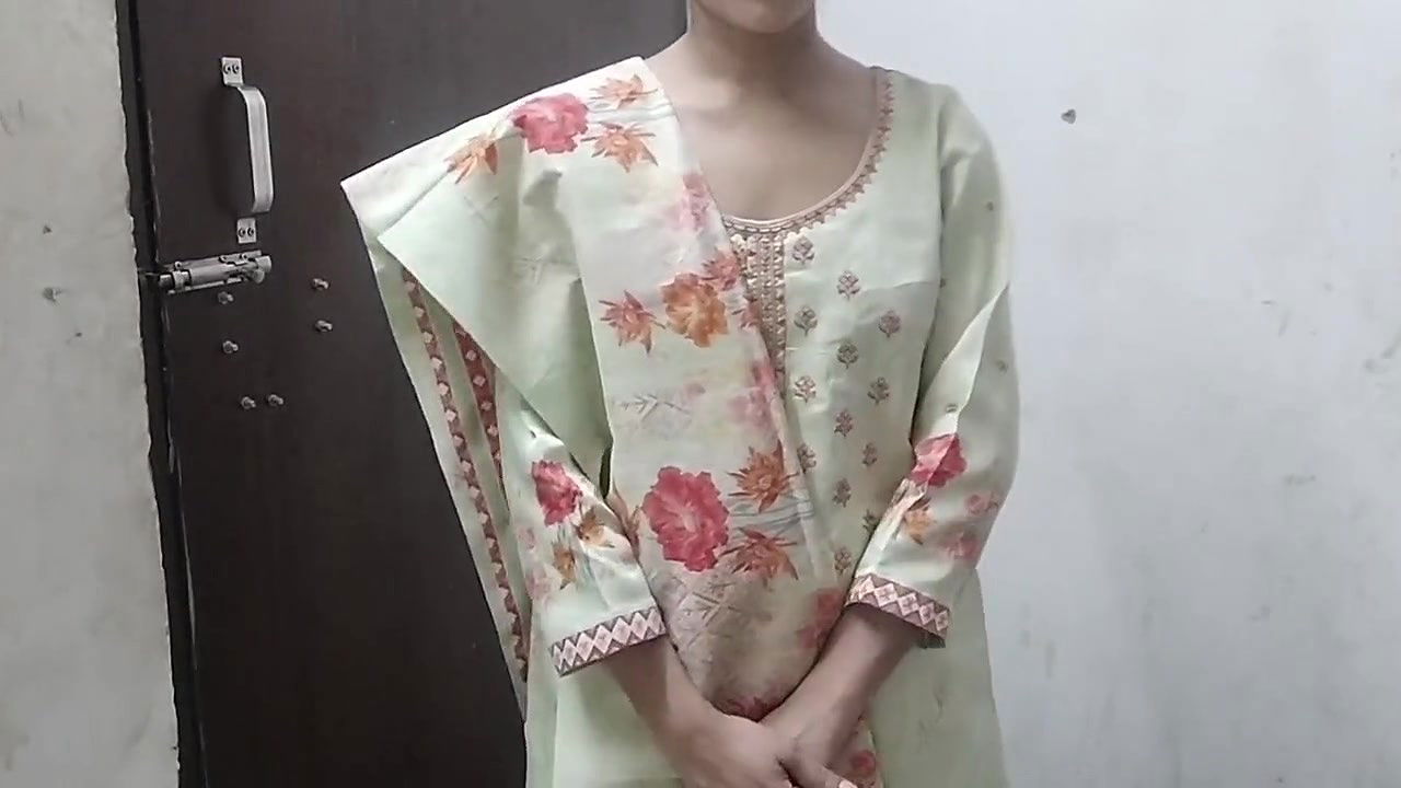 Bhabhi ko ghar pe bula kar jabar dasti pela